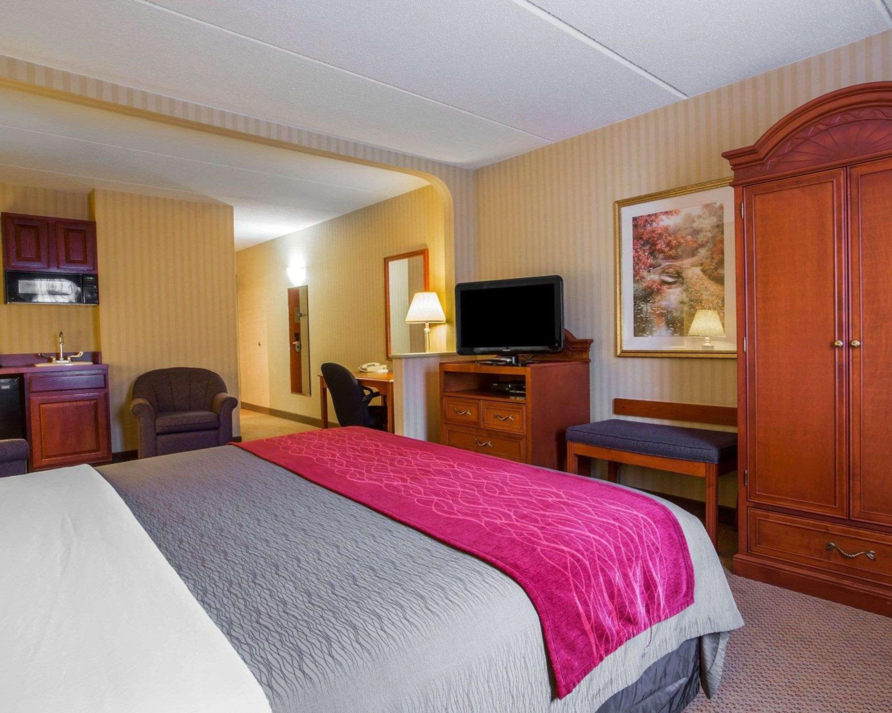 Holiday Inn Express & Suites Hawthorne - Elmsford North By Ihg Exteriör bild