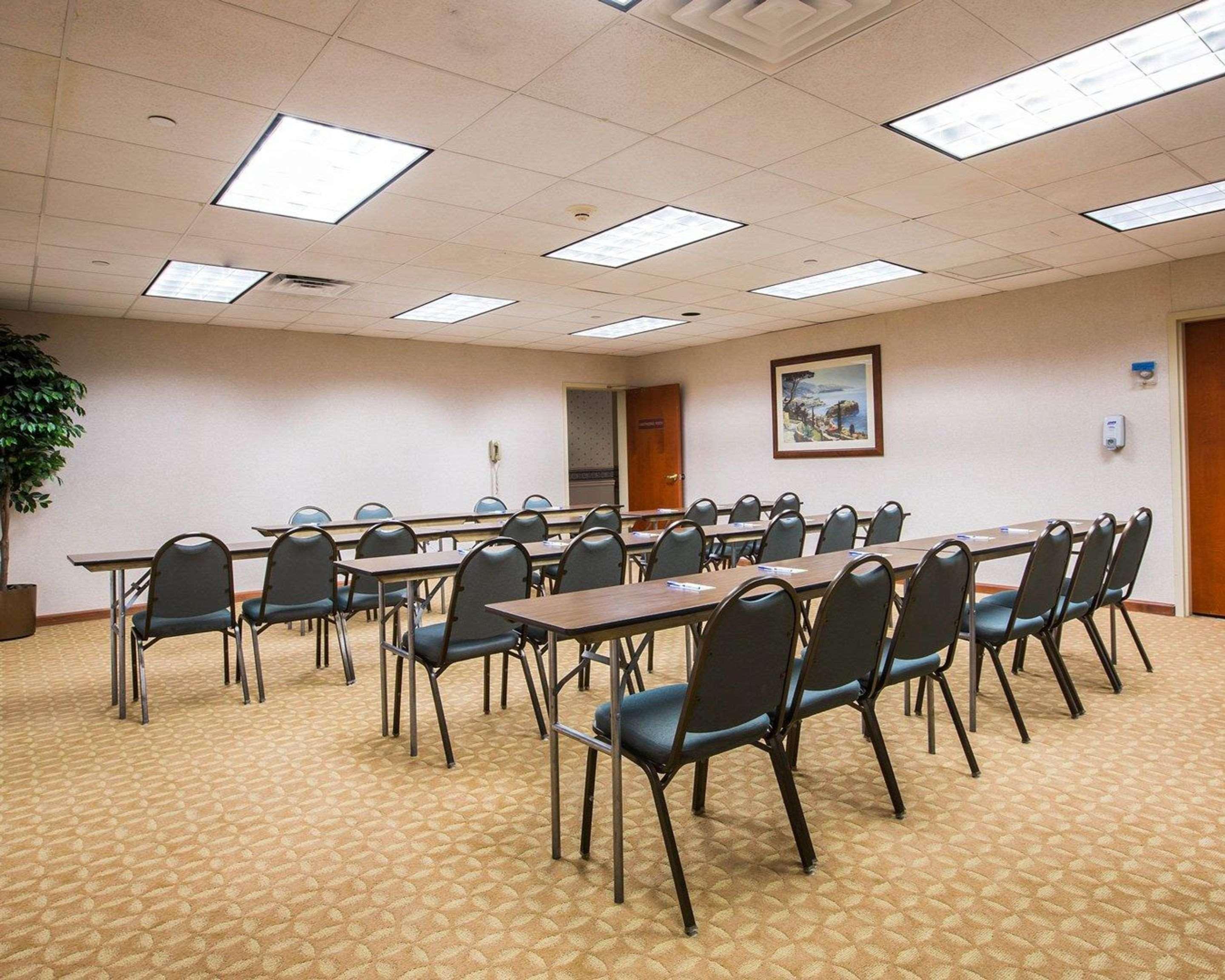 Holiday Inn Express & Suites Hawthorne - Elmsford North By Ihg Exteriör bild