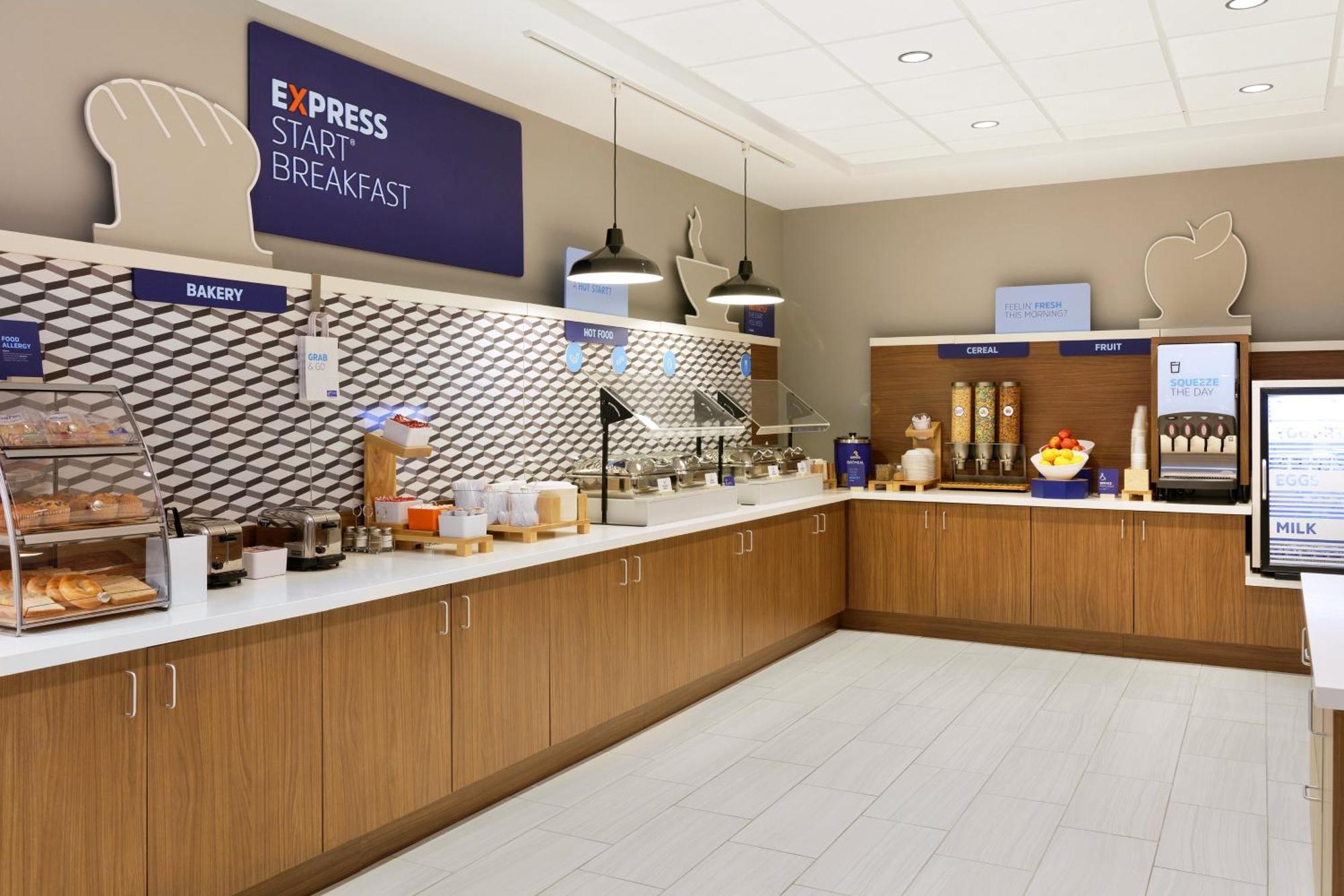 Holiday Inn Express & Suites Hawthorne - Elmsford North By Ihg Exteriör bild