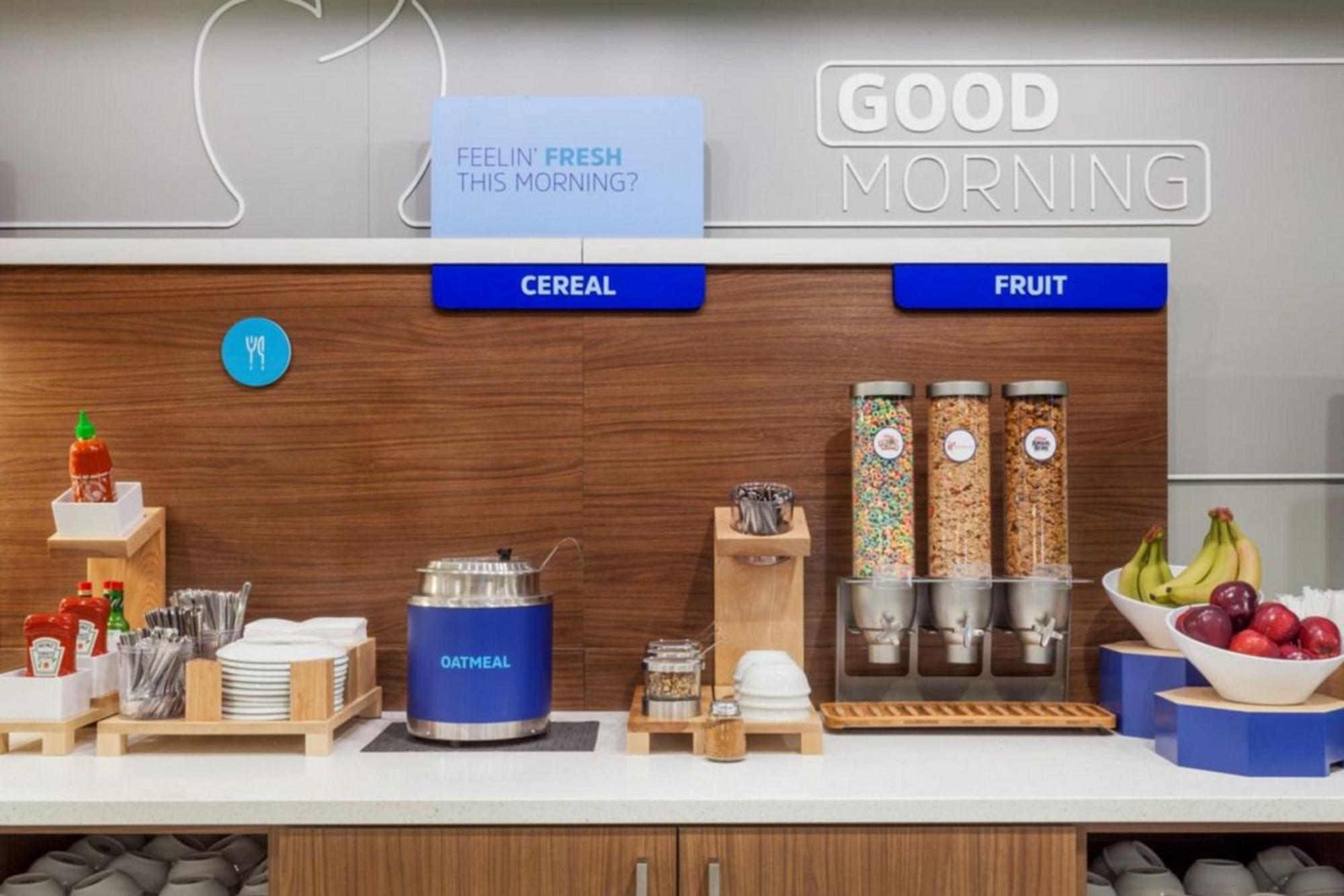 Holiday Inn Express & Suites Hawthorne - Elmsford North By Ihg Exteriör bild